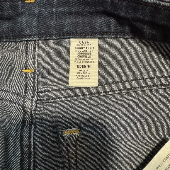 Women's Skinny Jeans in Dark Indigo Stretch Denim - Picture 11 of 12